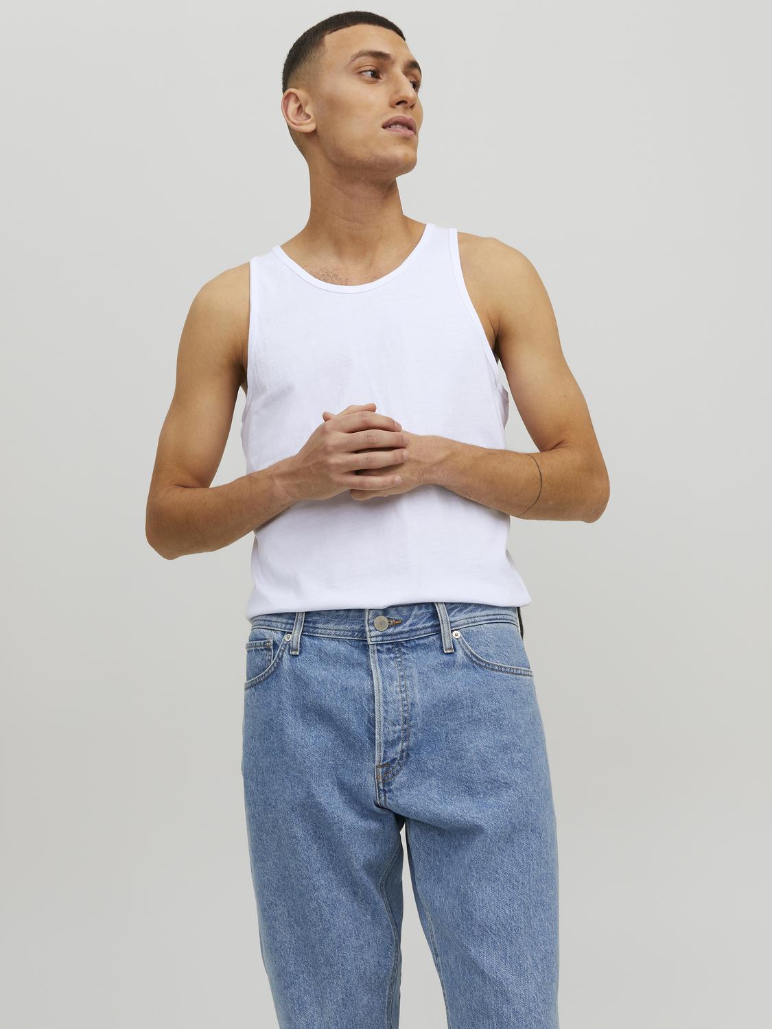 model_shot-detail